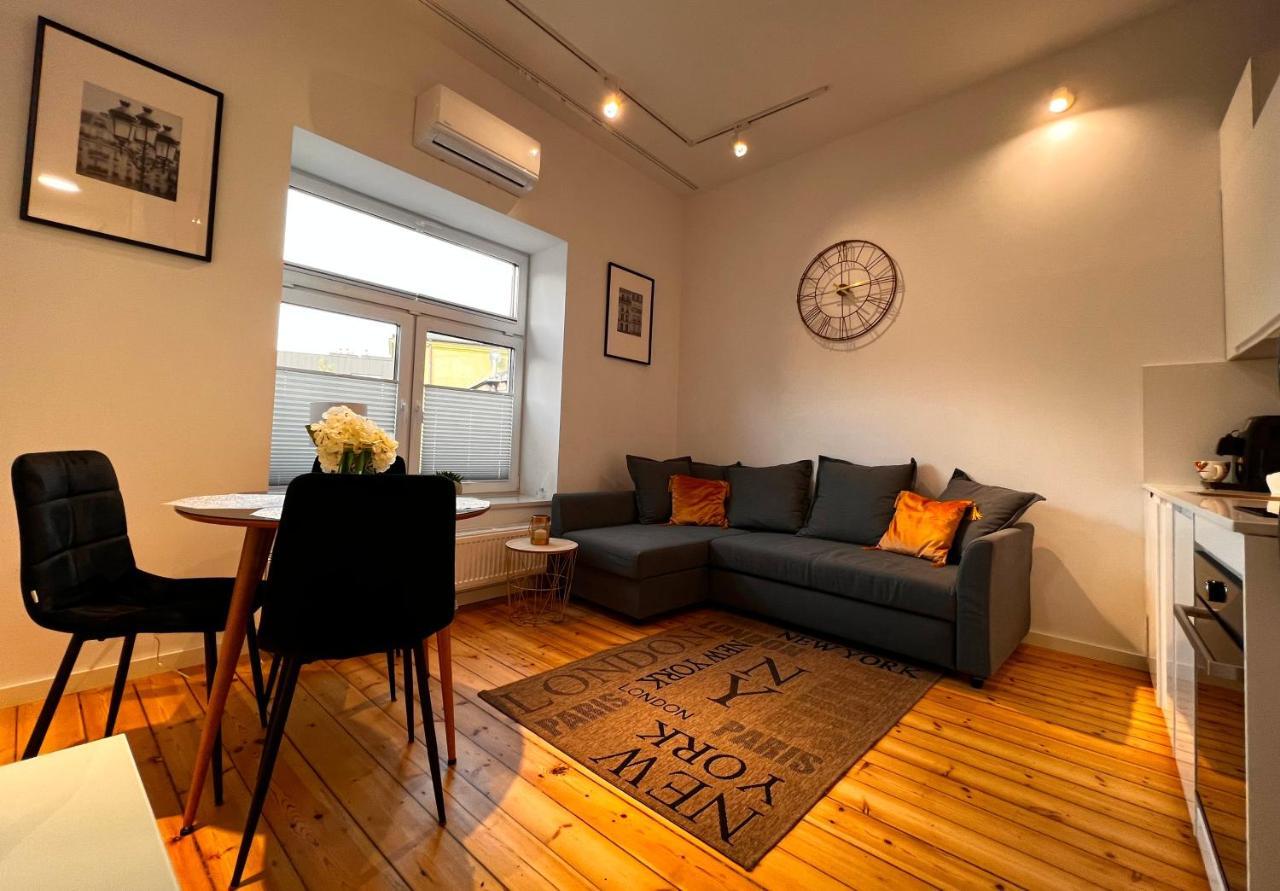 Apartament Calm Przy Rynku Z Klimatyzacja I Parkingiem Кельце Экстерьер фото